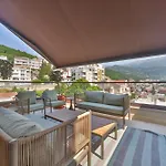 Infinity Hotel & More